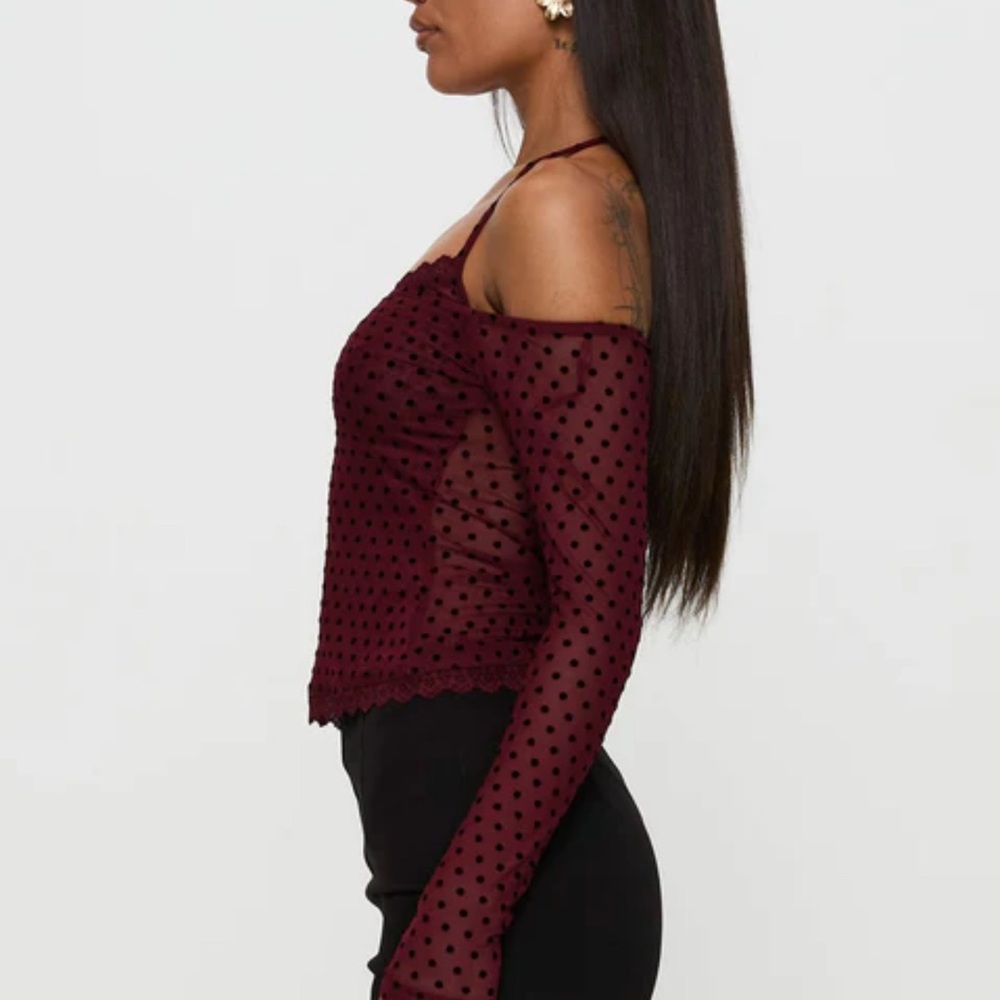 Princess Polly: On My Side Off Shoulder Tie Neck Top Burgundy *discontinued* - Picture 2 of 7